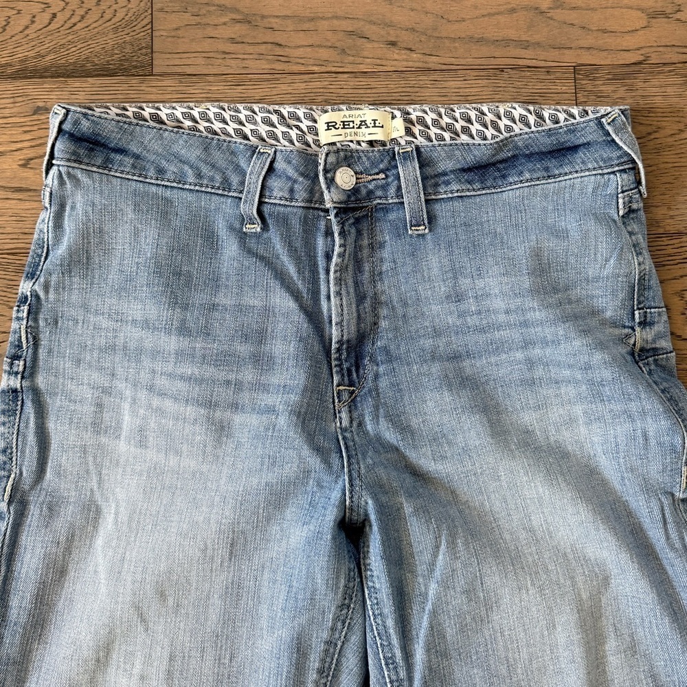 Ariat Real Denim High Rise Frayed Hem Flare Jeans - Picture 7 of 14